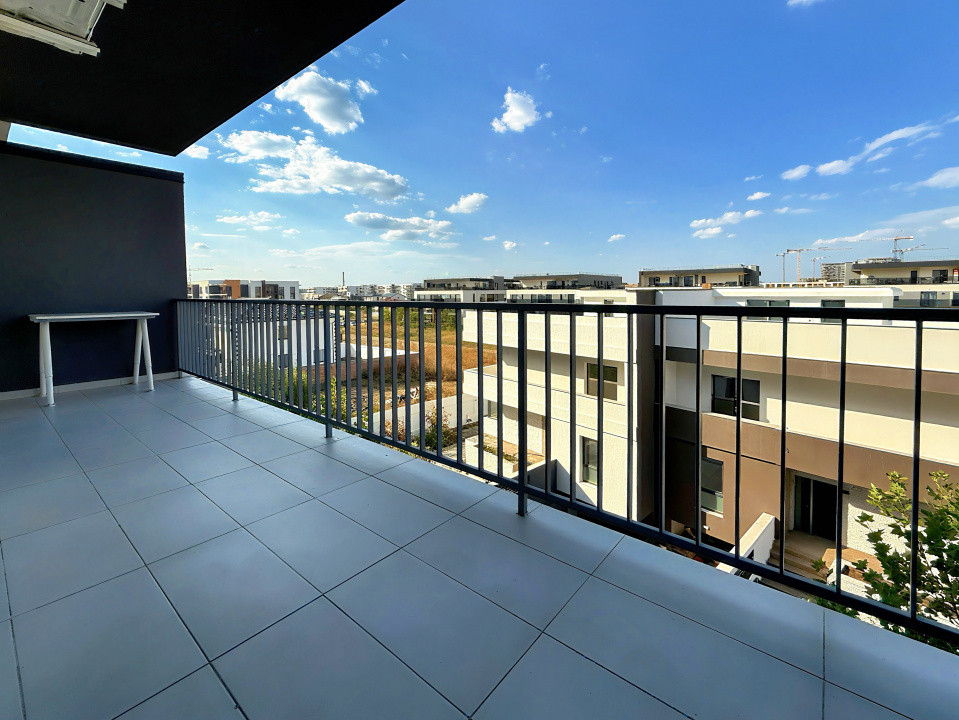 Apartament cu 2 camere gata de mutat. Centrala proprie. Loc de parcare. Pallady