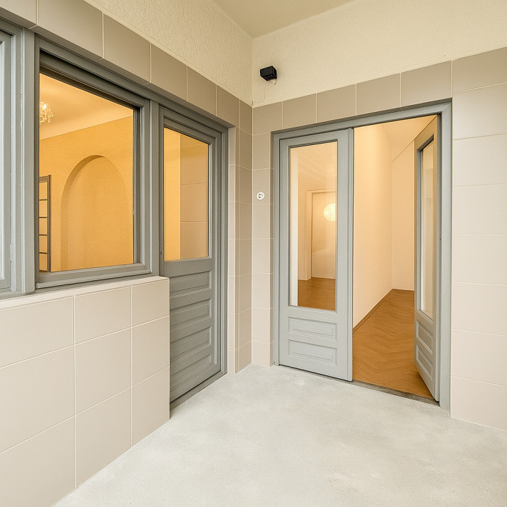 Refugiu interbelic cu 3 camere - 90 mp utili - Curte interioară 