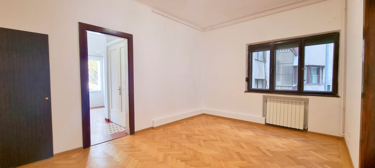 APARTAMENT CU 4 CAMERE 132 MP PIATA ROMANA, LAHOVARI, DIONISIE LUPU