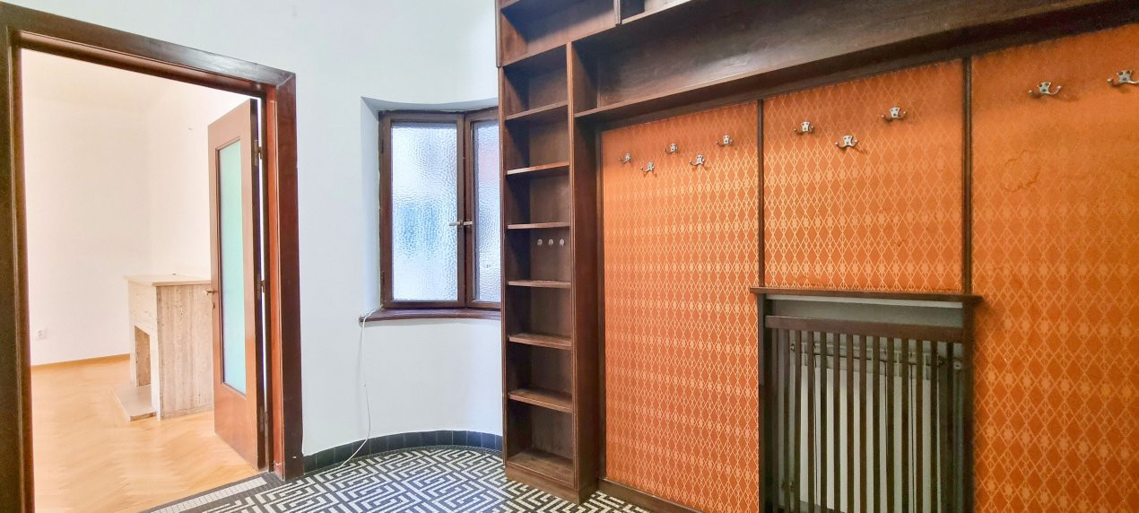 APARTAMENT CU 4 CAMERE 132 MP PIATA ROMANA, LAHOVARI, DIONISIE LUPU