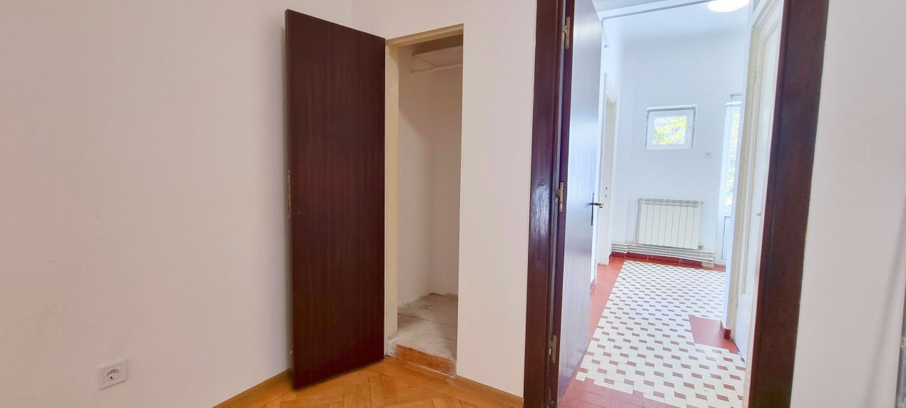APARTAMENT CU 4 CAMERE 132 MP PIATA ROMANA, LAHOVARI, DIONISIE LUPU