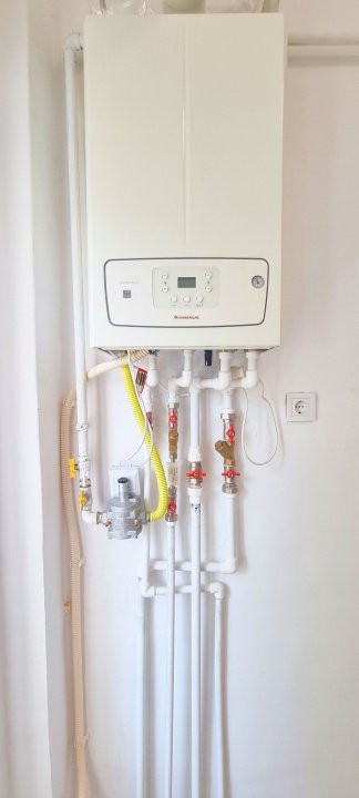 APARTAMENT CU 4 CAMERE 132 MP PIATA ROMANA, LAHOVARI, DIONISIE LUPU