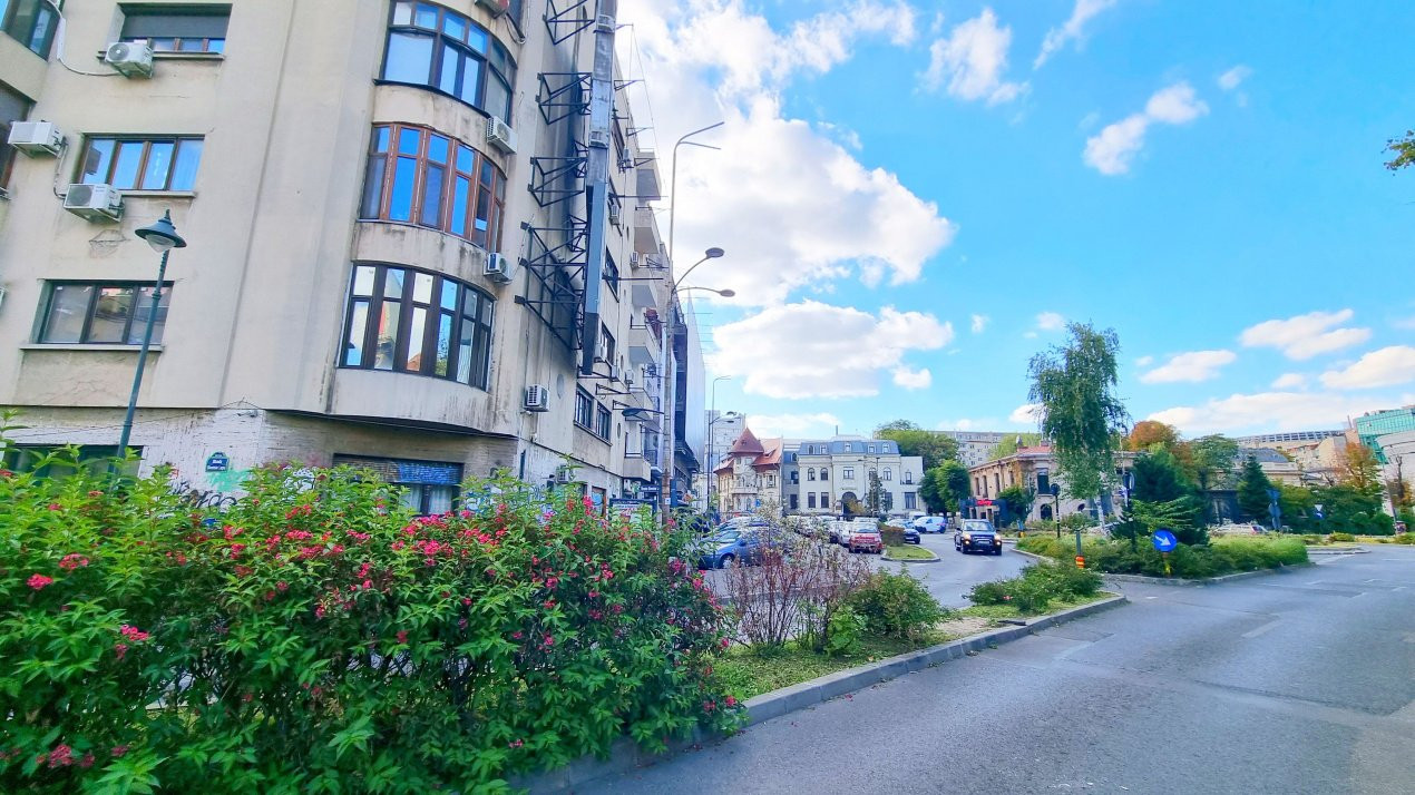 APARTAMENT CU 4 CAMERE 132 MP PIATA ROMANA, LAHOVARI, DIONISIE LUPU