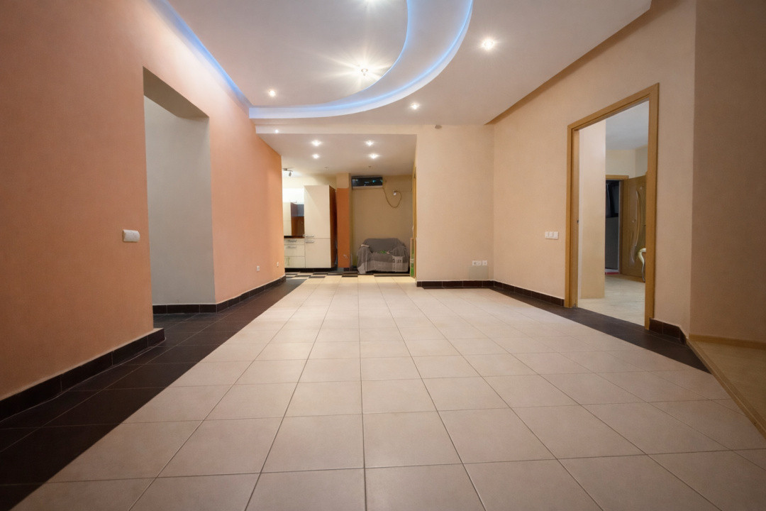 Apartament 3 Camere Unirii - bloc reconsolidat