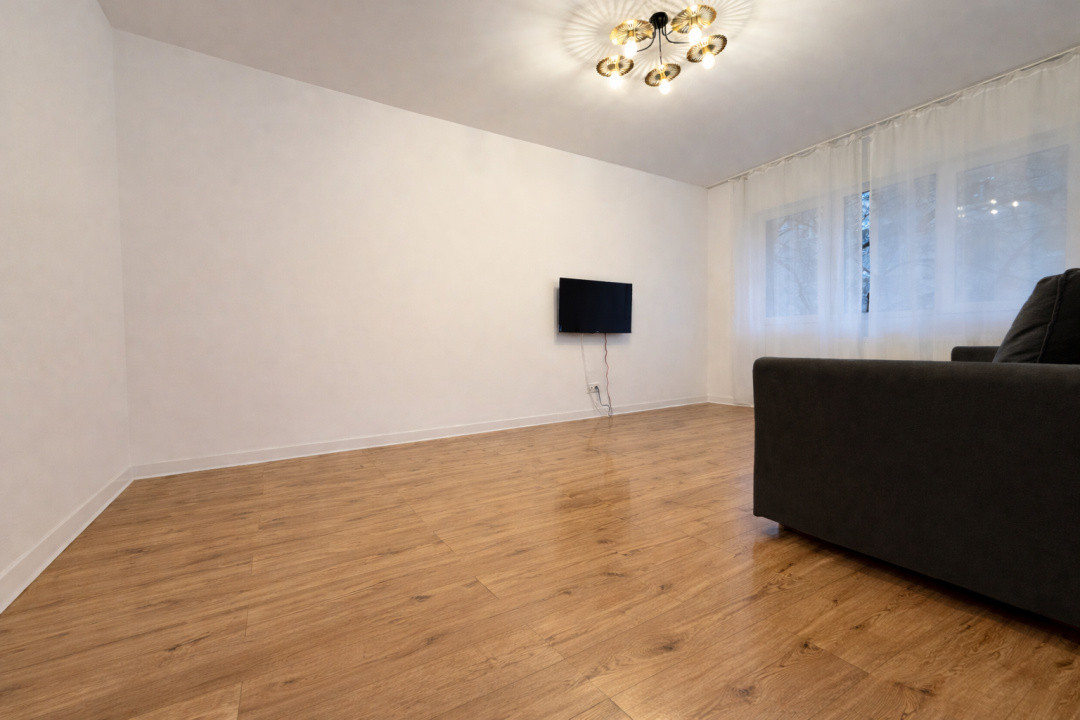 Rar pe piață: 3 camere complet renovat, totul NOU, etaj 1!