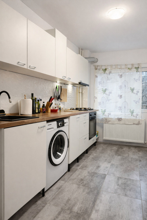 Rar pe piață: 3 camere complet renovat, totul NOU, etaj 1!