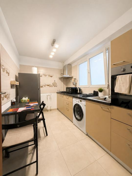 Prima inchiriere. Apartament 2 camere in Drumul Taberei la 5 minute de metrou.
