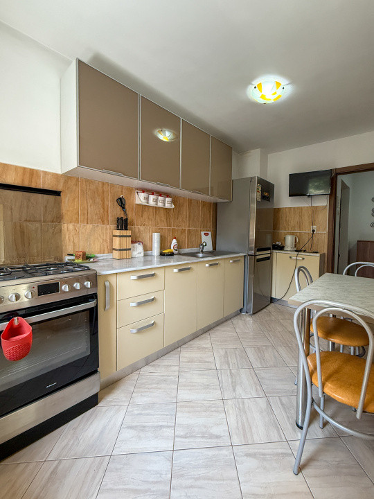 Apartament 3 Camere de Inchiriat - Central - Matei Basarab